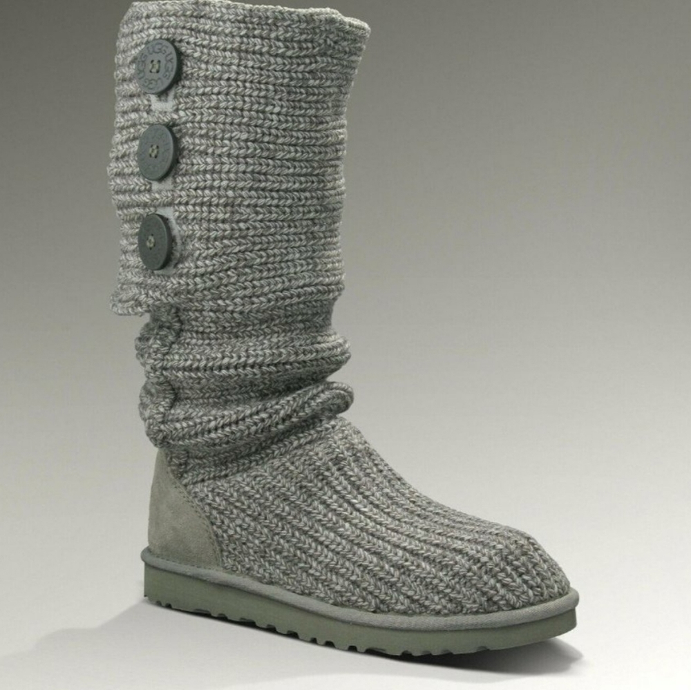 UGG Classic Cardy II Knit gray sweater Boots Size 10